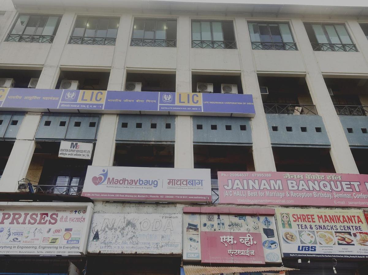 Hotel Blue Sky Residency Bombaim Exterior foto