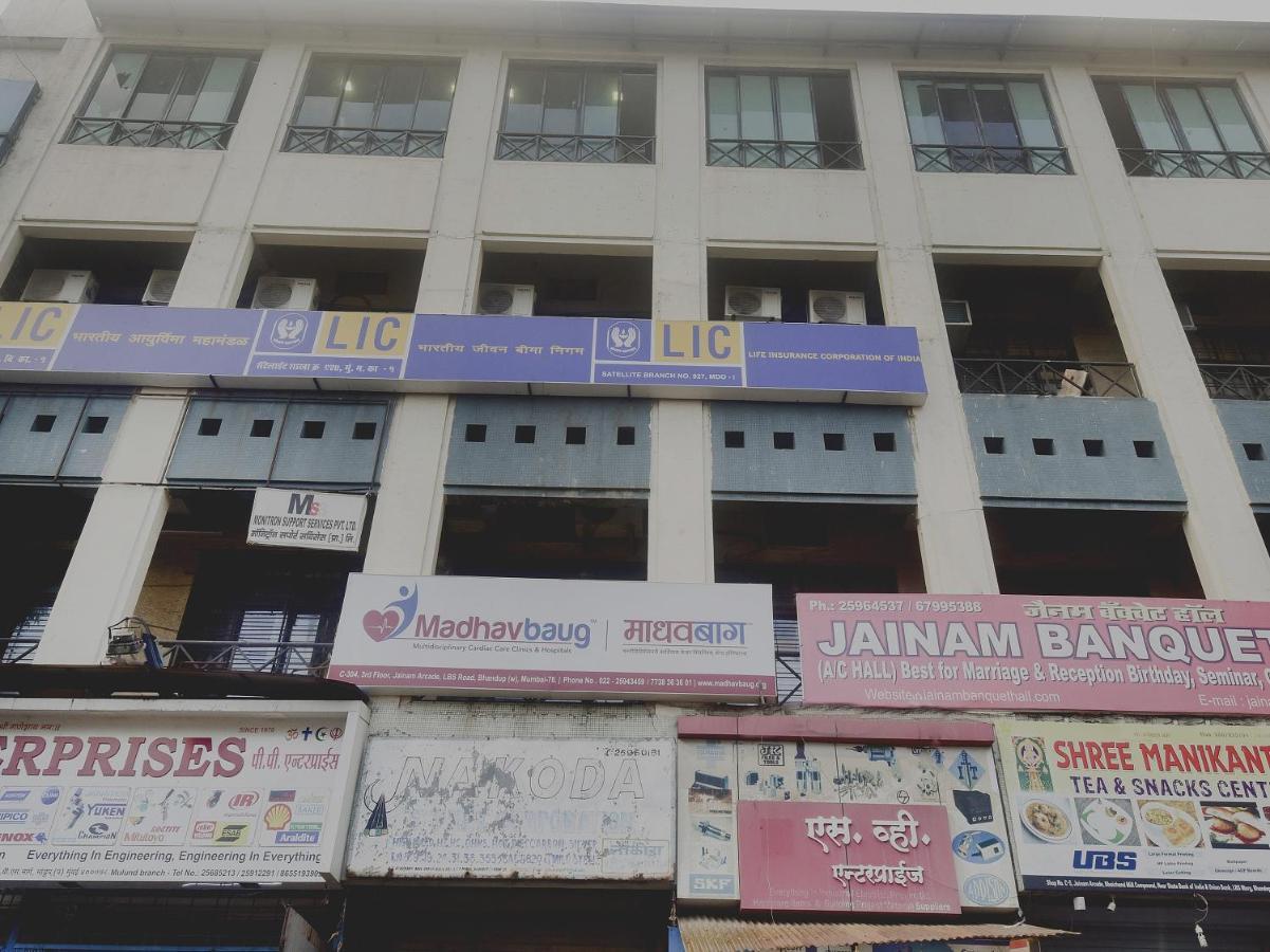 Hotel Blue Sky Residency Bombaim Exterior foto